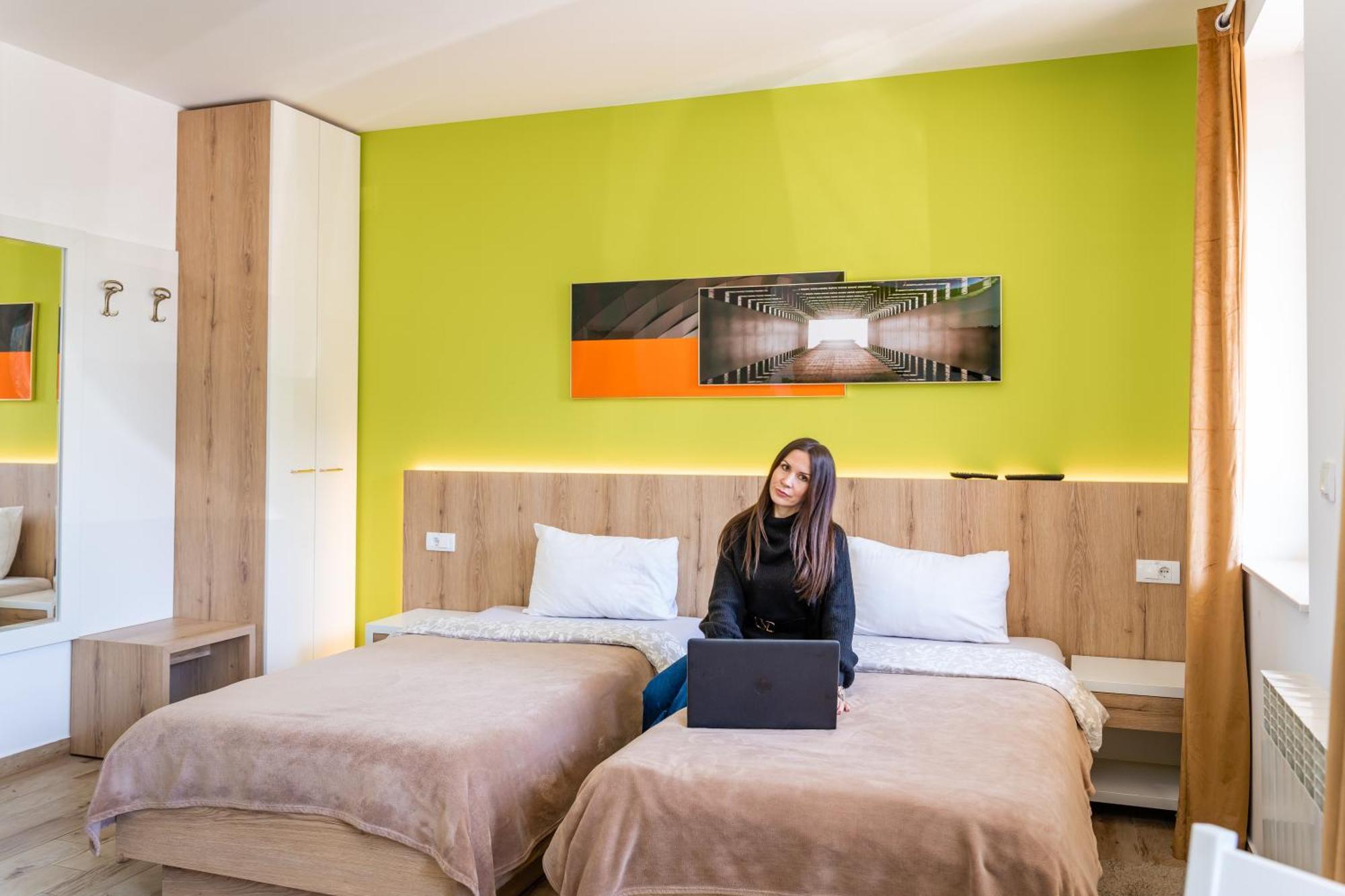Kalanj Apartmani I Sobe ベオグラード エクステリア 写真