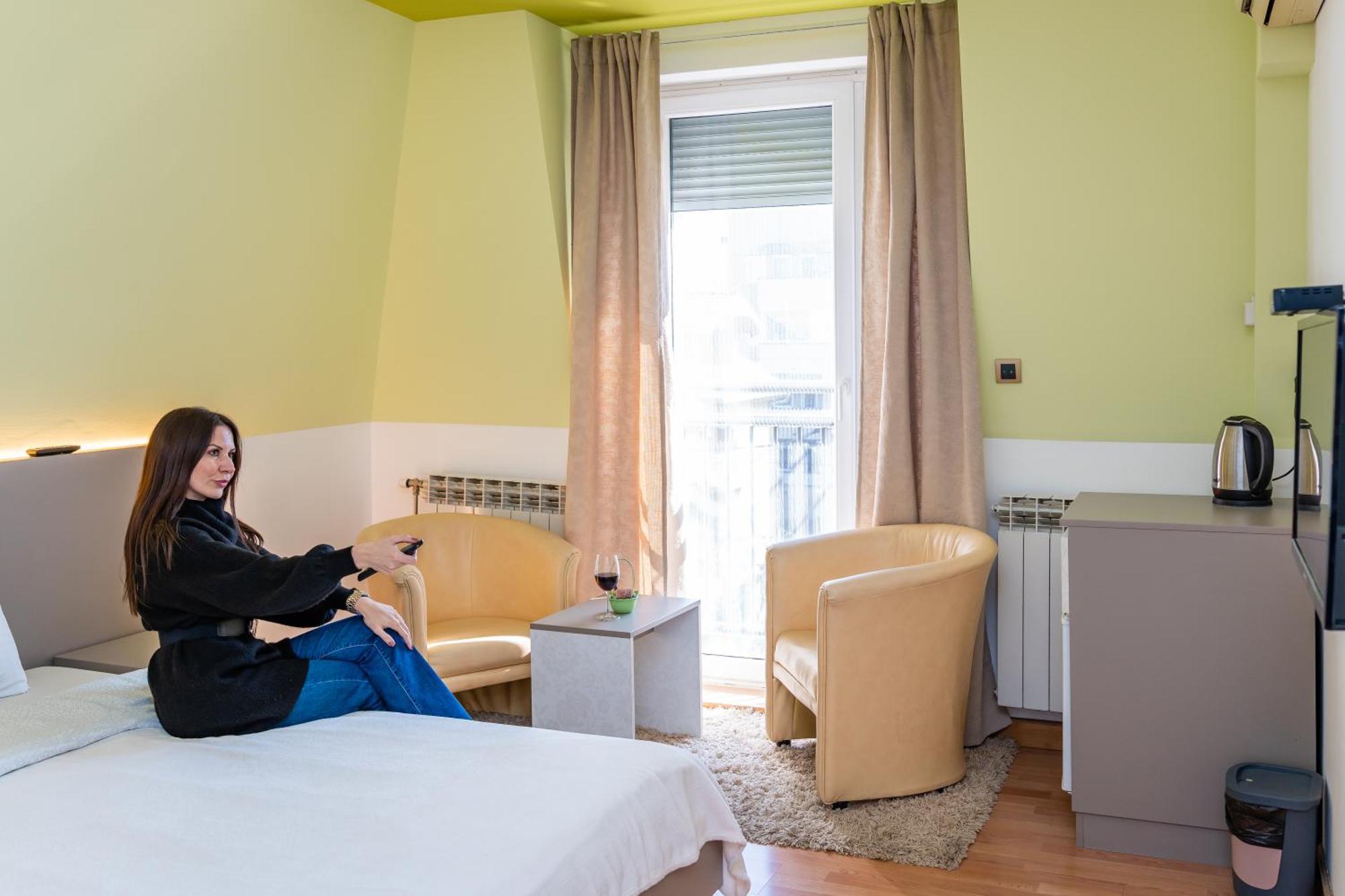Kalanj Apartmani I Sobe ベオグラード エクステリア 写真