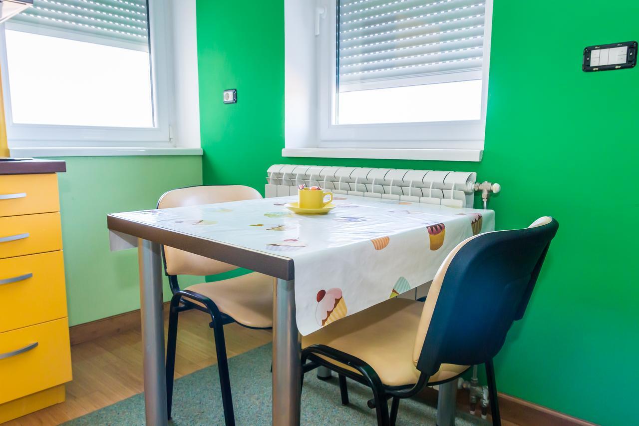 Kalanj Apartmani I Sobe ベオグラード エクステリア 写真
