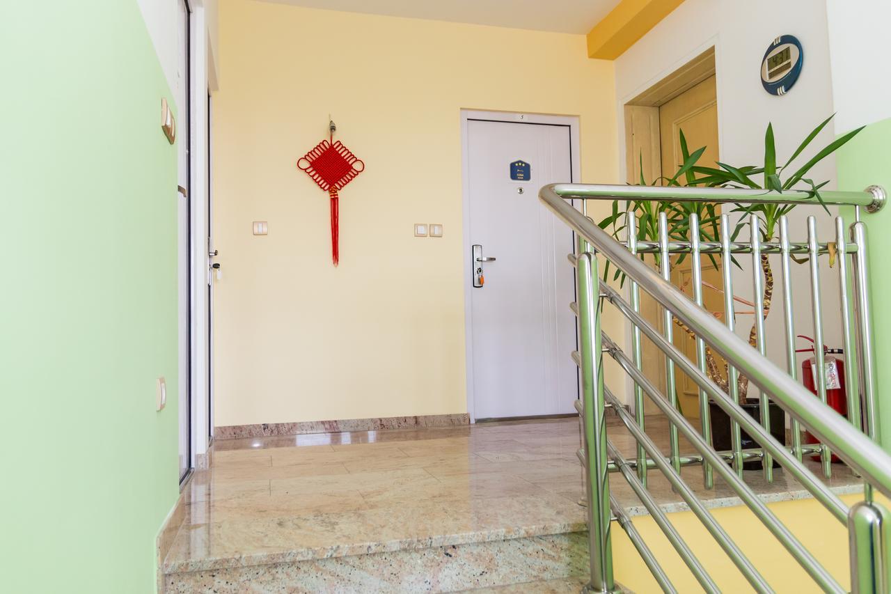 Kalanj Apartmani I Sobe ベオグラード エクステリア 写真
